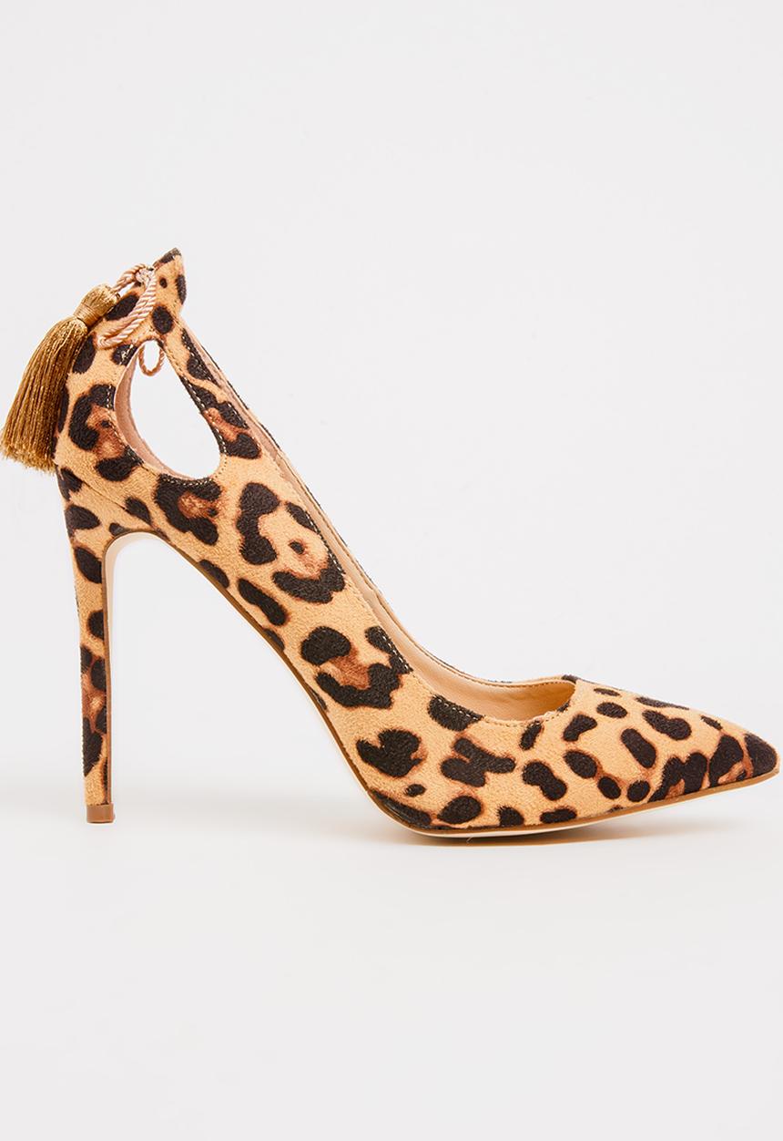 STYLE REPUBLIC - Leopard Courts with Tassel Detail Multi-colour