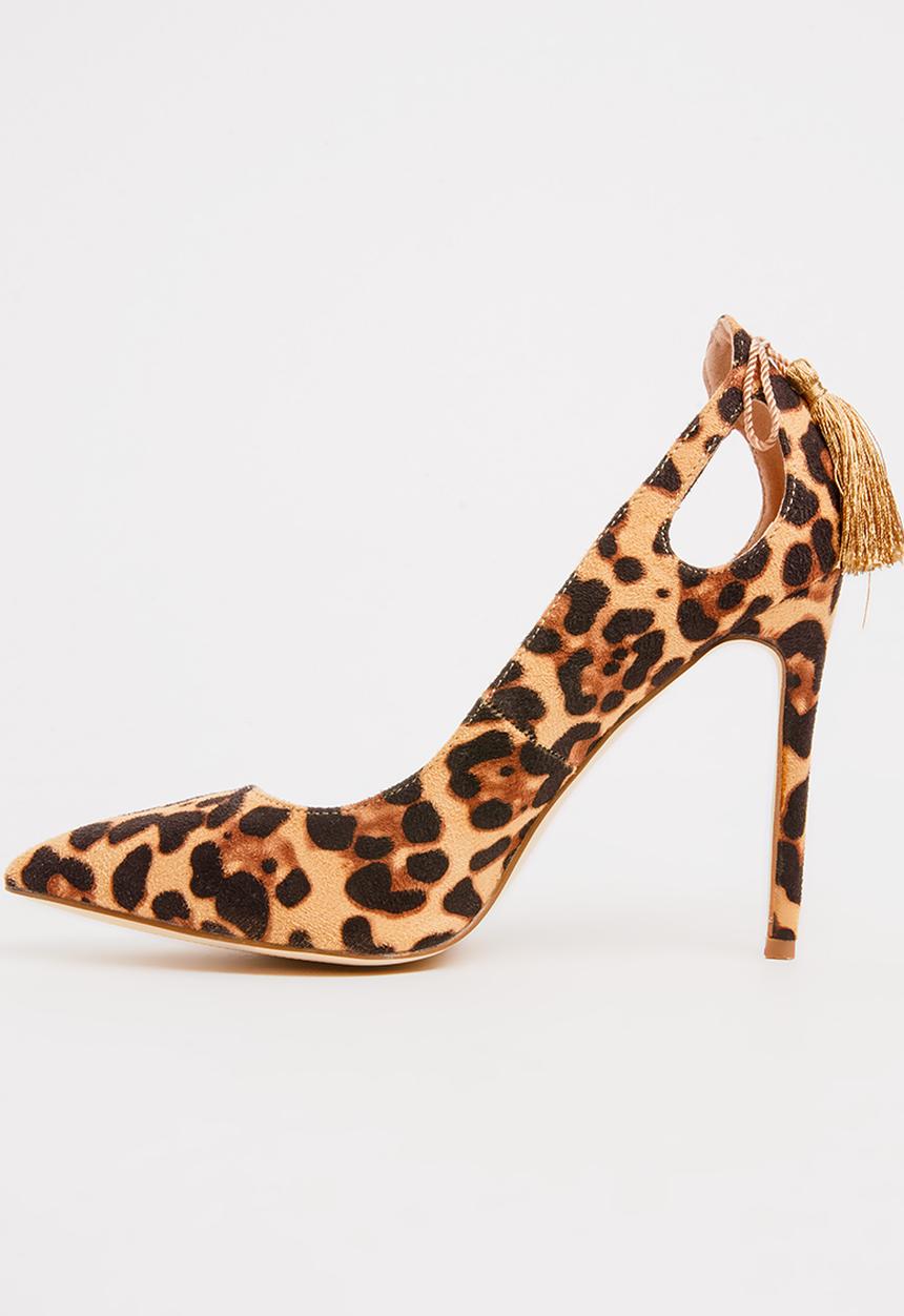STYLE REPUBLIC - Leopard Courts with Tassel Detail Multi-colour