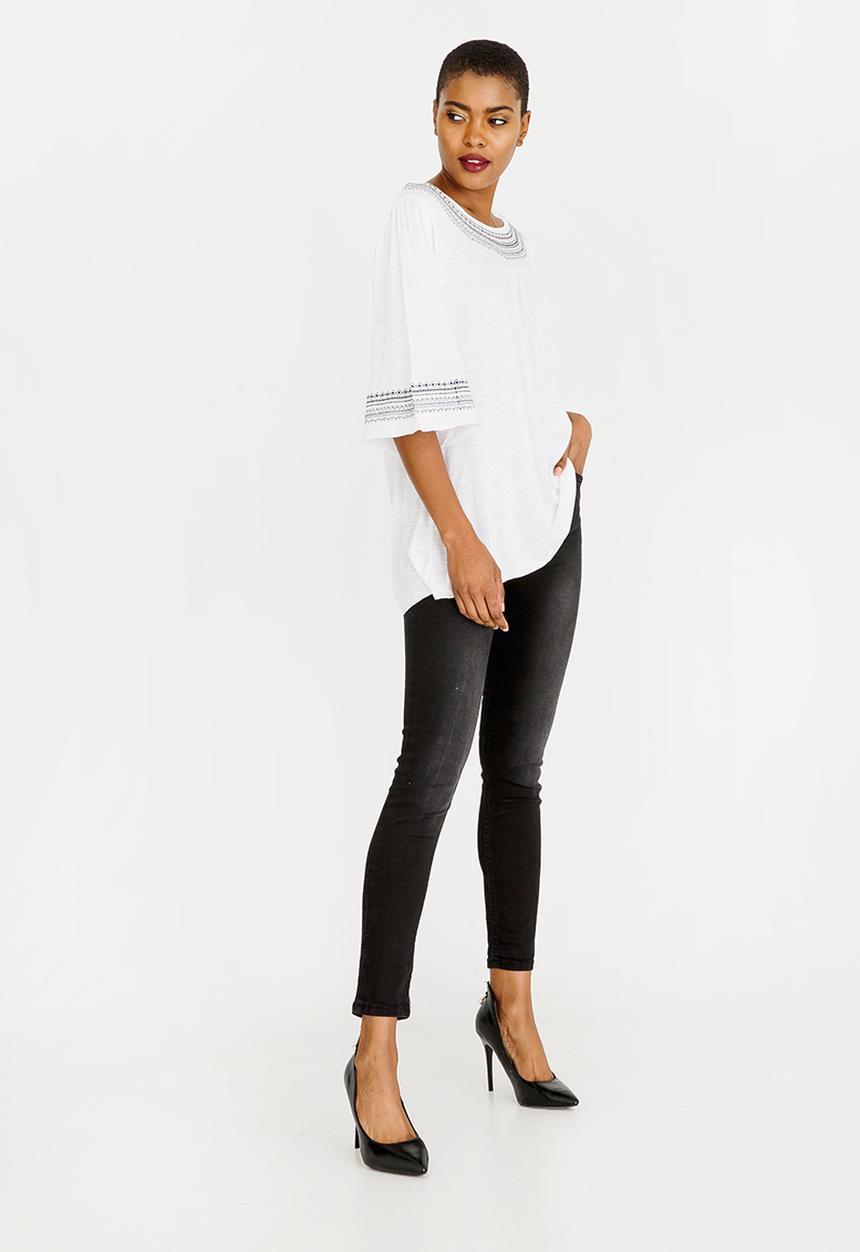 edit - 3/4 Sleeve Top with Embroidery Detail White