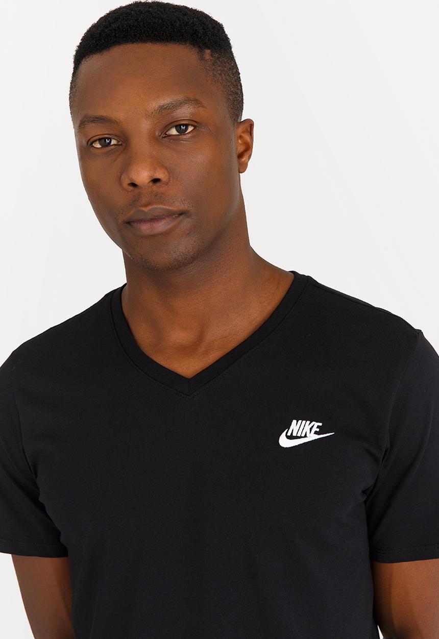 Nike - NIKE M NSW TEE VNK CLUB EMBRD FTRA Black