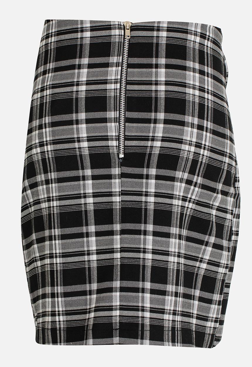Rebel Republic - Front Tie Detail Skirt Black and White