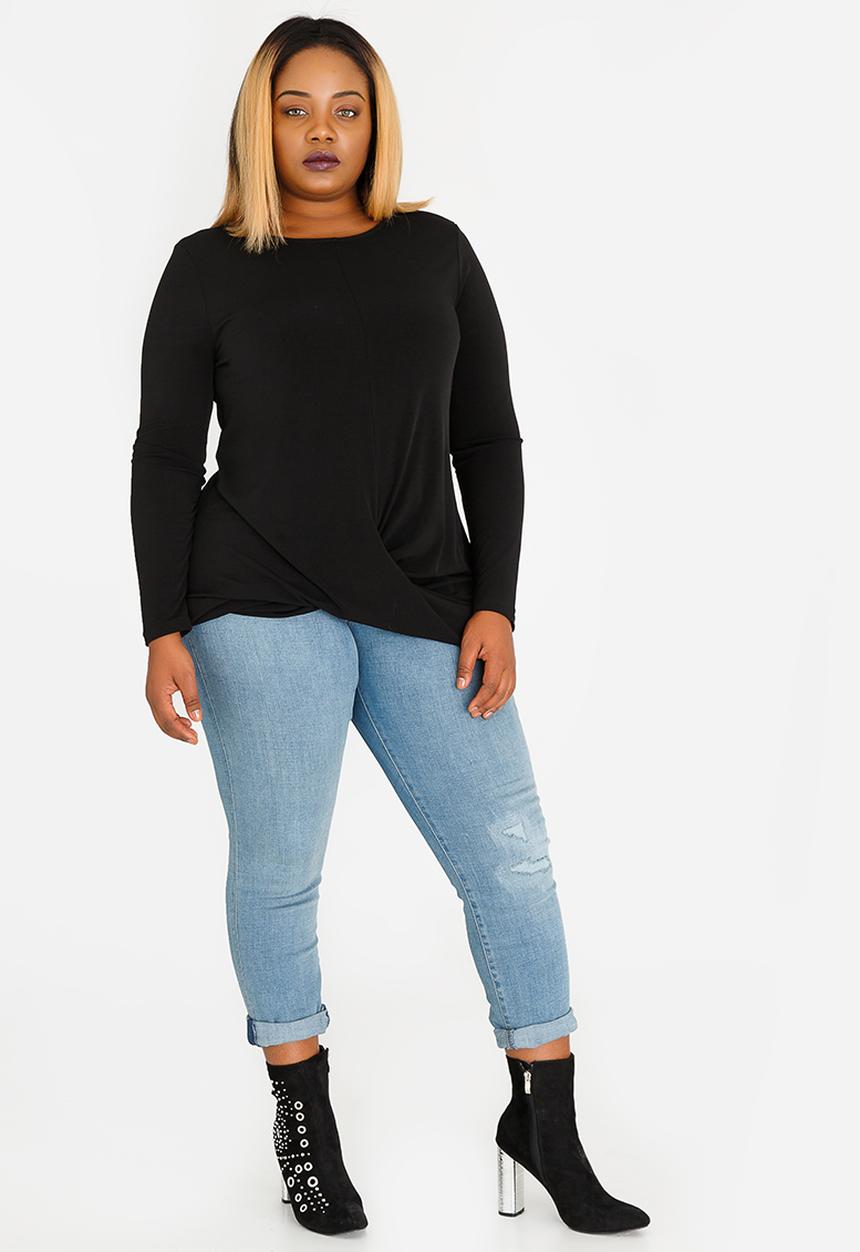 STYLE REPUBLIC PLUS - Front Twist T-Shirt Black