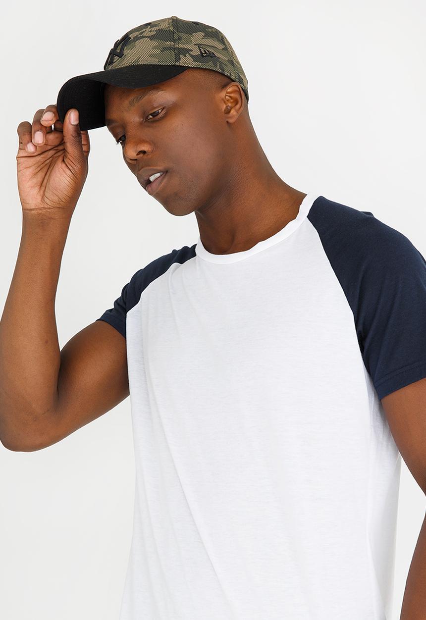 STYLE REPUBLIC - Raglan SS Cont Tee White