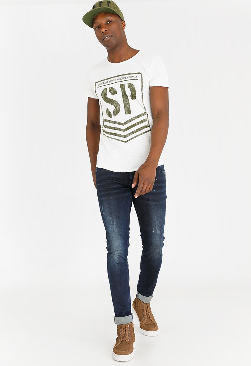 S.P.C.C - Chevron Shield Tee Off White