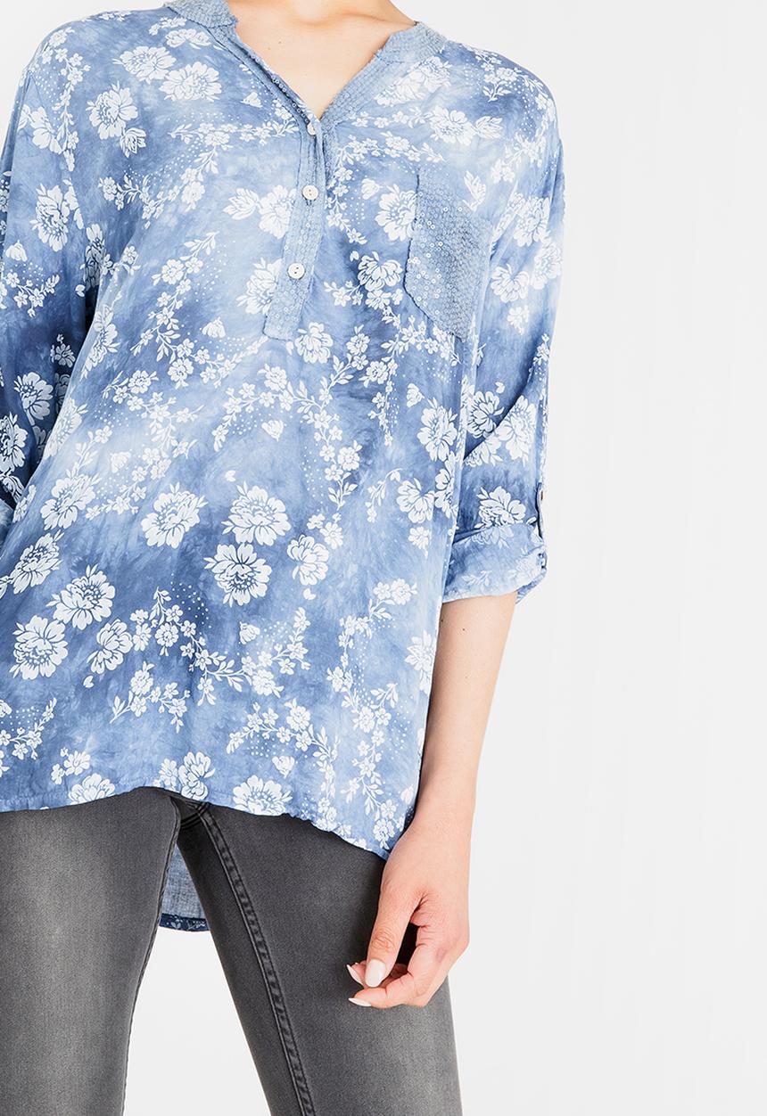 Revenge - 3/4 Sleeve Top Blue
