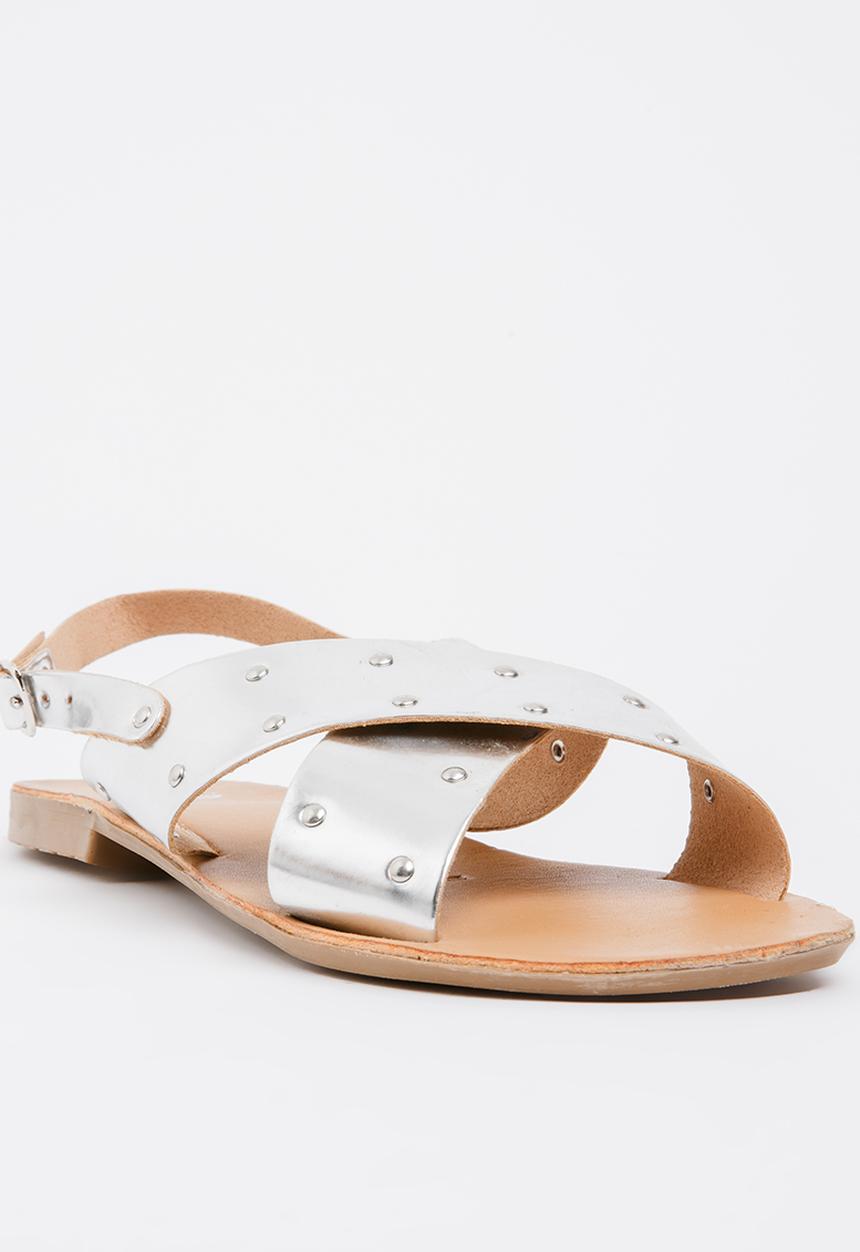 STYLE REPUBLIC - Studded double band sandal- silver
