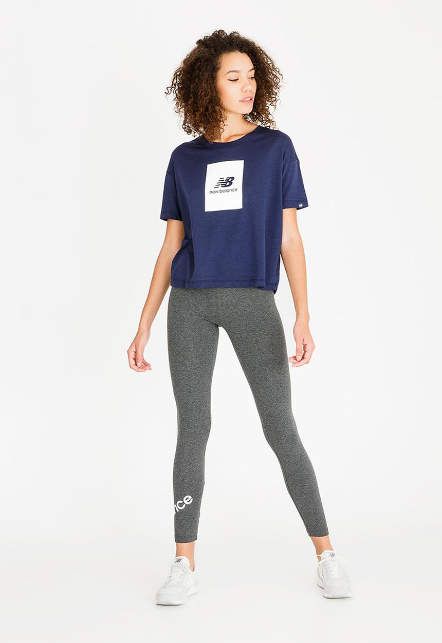 New Balance  - Essential repeat tee - navy