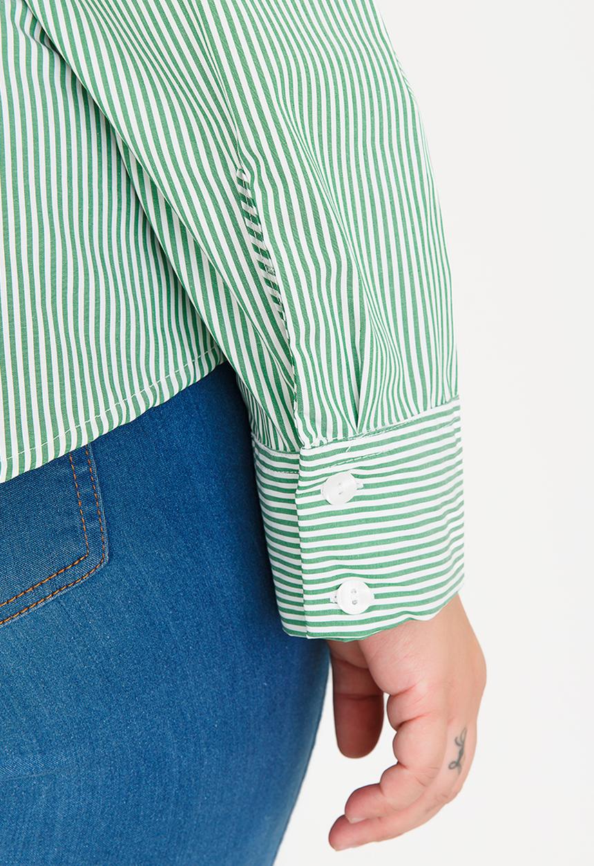 STYLE REPUBLIC PLUS - Basic shirt - green