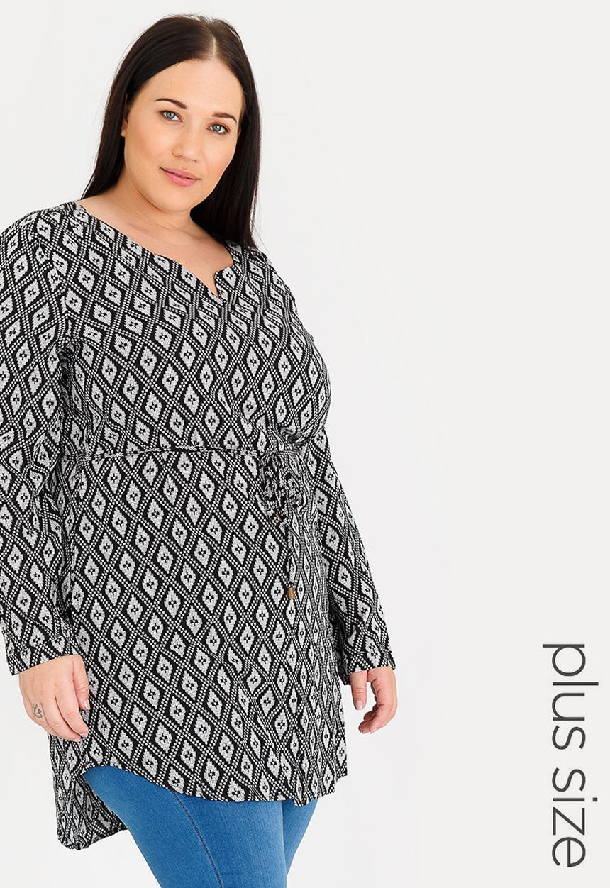 Revenge - Diamond Print Tunic Black