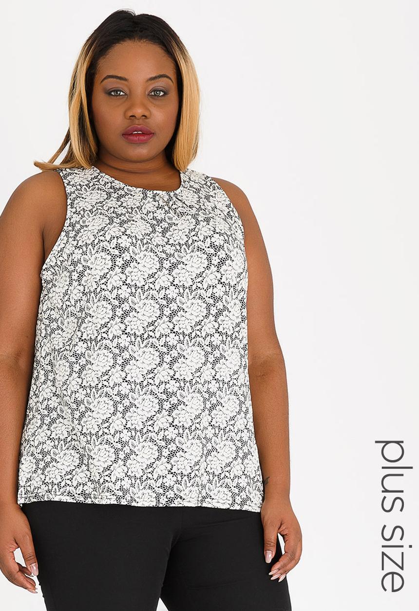 Revenge - Scoop Neck Sleeveless Blouse Cream