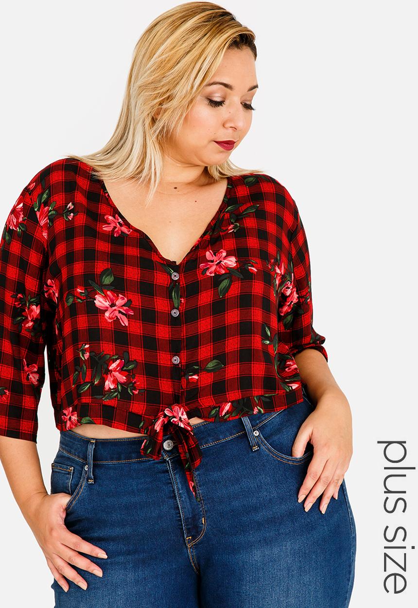 STYLE REPUBLIC PLUS - Front Tie Top Red