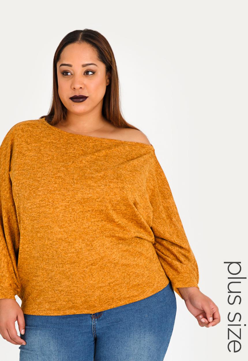 STYLE REPUBLIC PLUS - Off the Shoulder Top Yellow