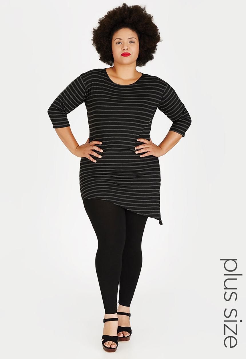 edit Plus - Angled Hem T-Shirt Multi-colour
