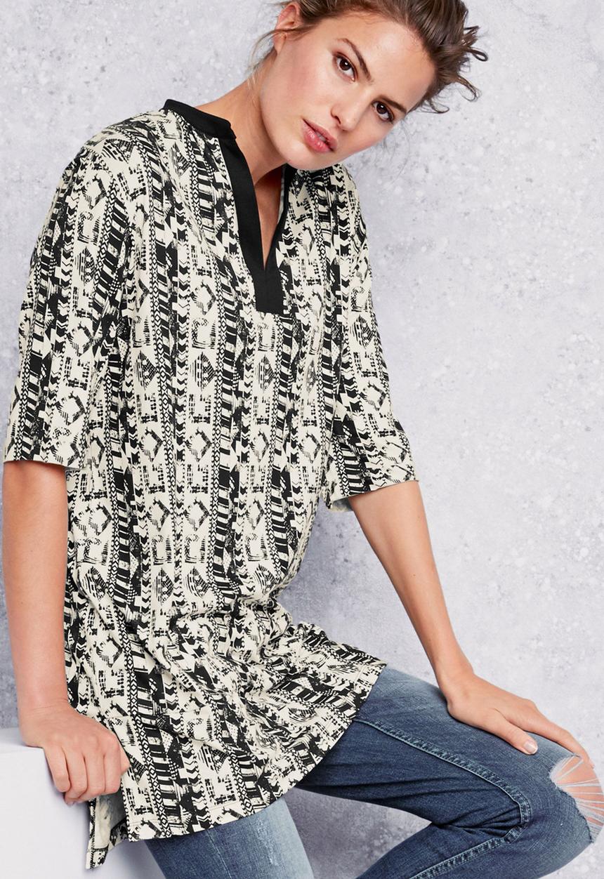 Next - Notch-neck Tunic Black/White Black and White