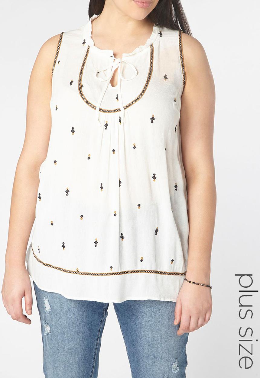 EVANS - Embroidery Detail Sleeveless Top White