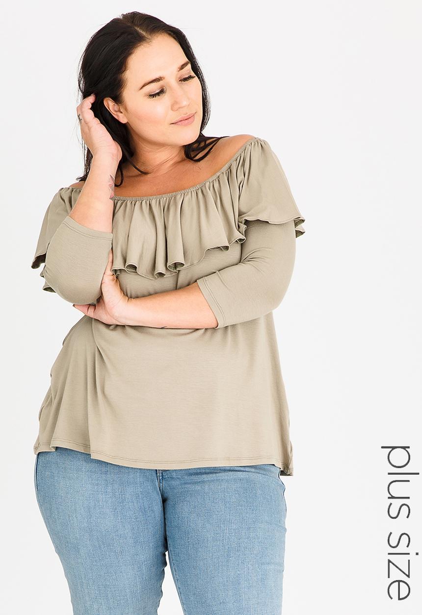 STYLE REPUBLIC PLUS - Bardot Top with Frill Khaki Green
