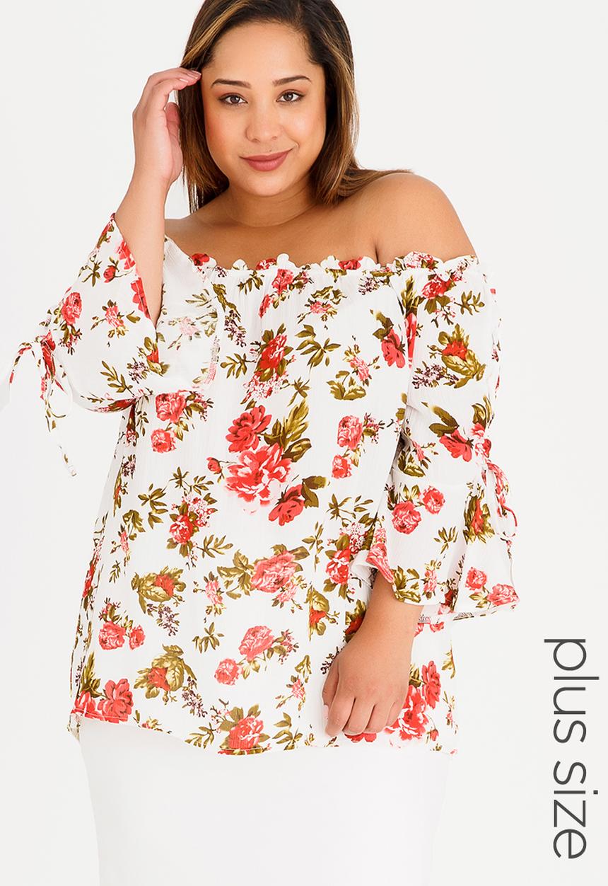 STYLE REPUBLIC PLUS - Bardot Tunic with Sleeve Detail Floral