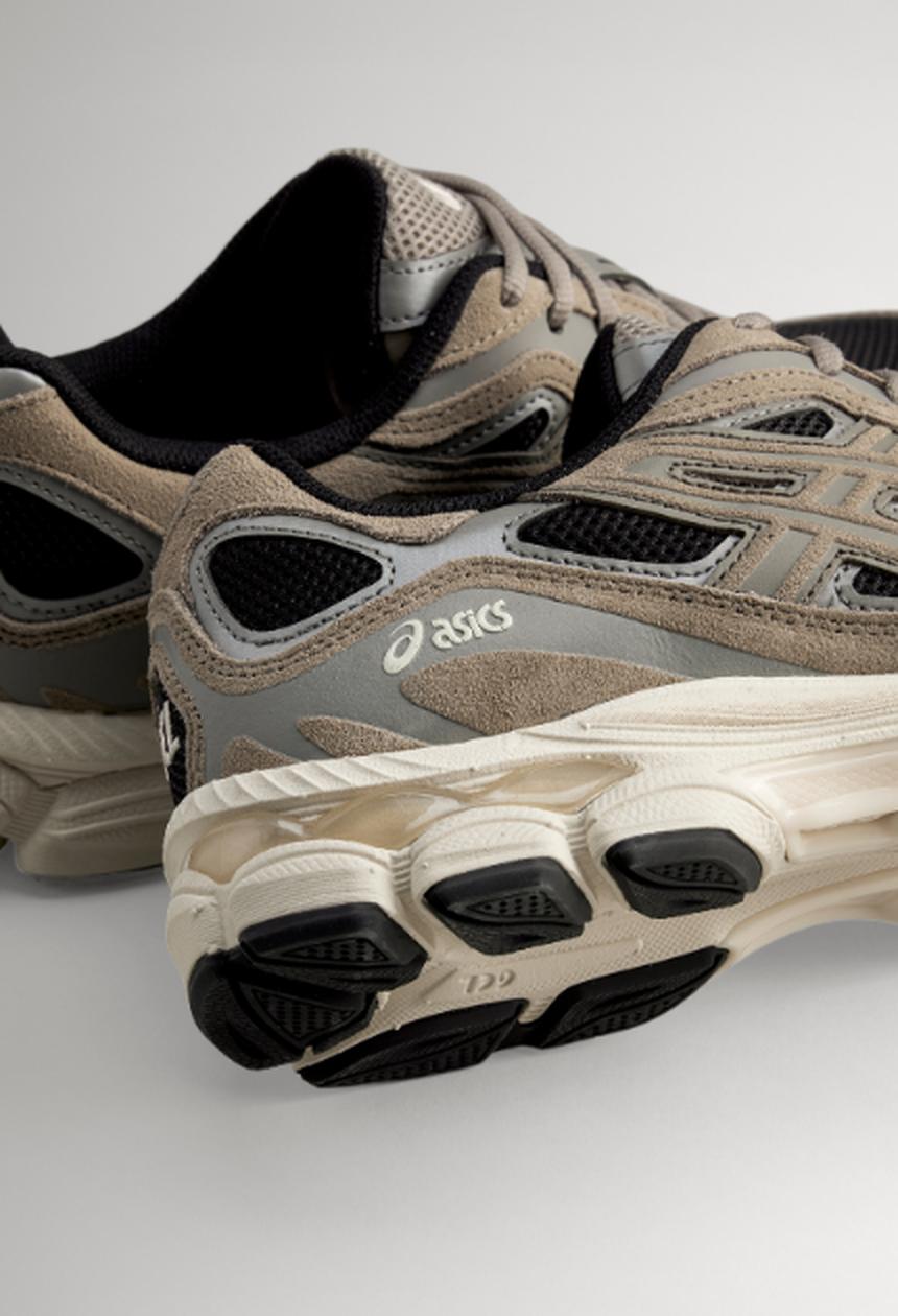 ASICS