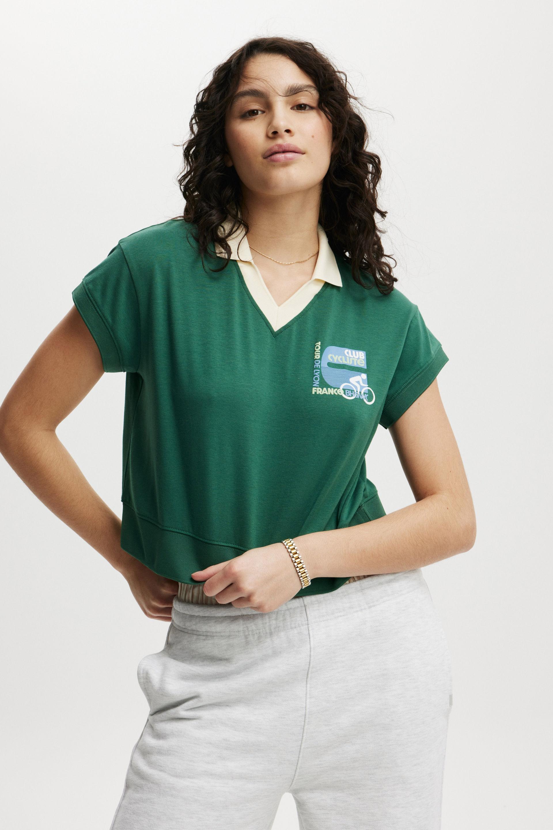 Active Polo V Neck - Sporty Green/France Cotton On T-Shirts ...