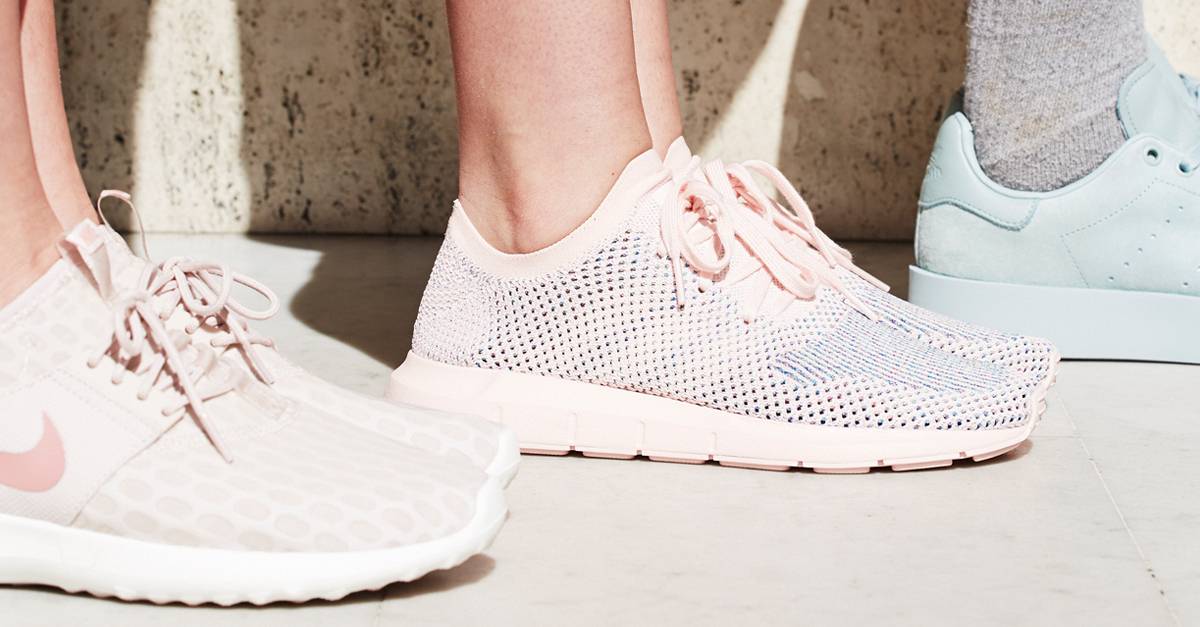 The Summer Sneaker Update Women's Footwear Sneaker Trends Fashion