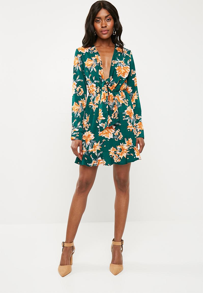 Floral plunge tie front dress - green Missguided Occasion | Superbalist.com