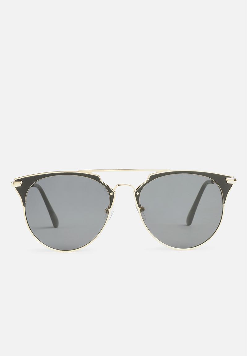 Carl gold sunglasses - gold/black Superbalist Eyewear | Superbalist.com