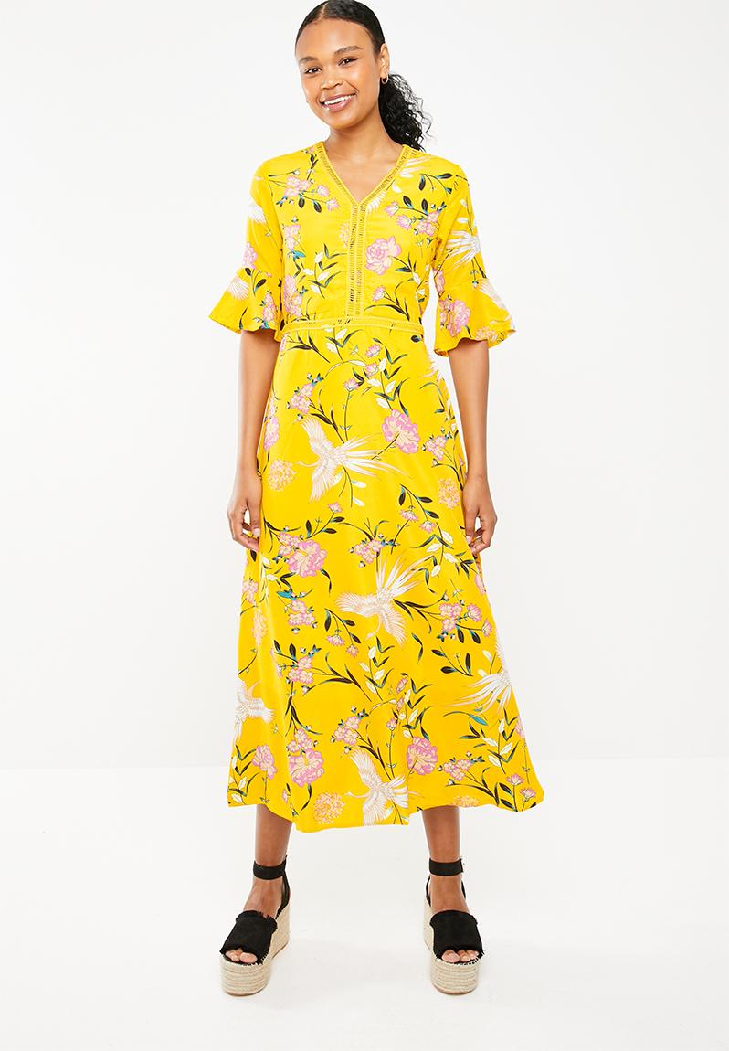Ladder lace maxi dress - yellow STYLE REPUBLIC Casual | Superbalist.com