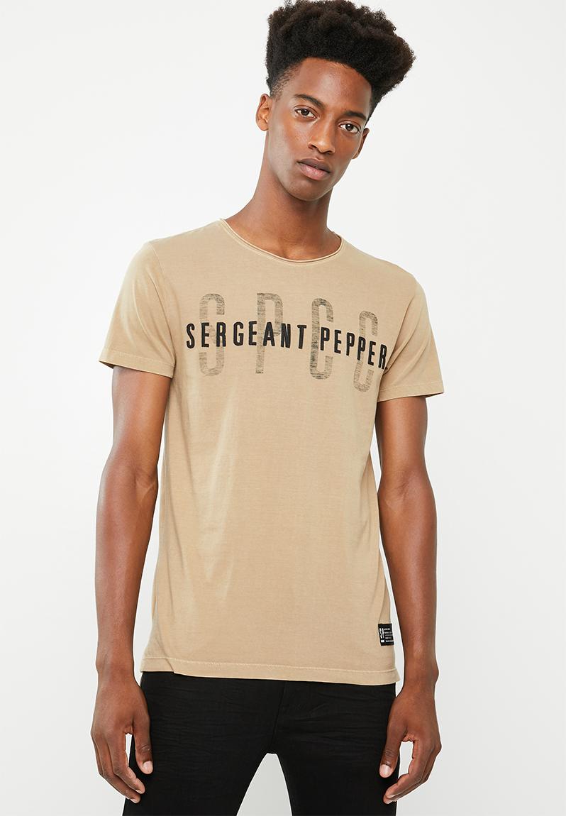 sergeant pepper t shirts