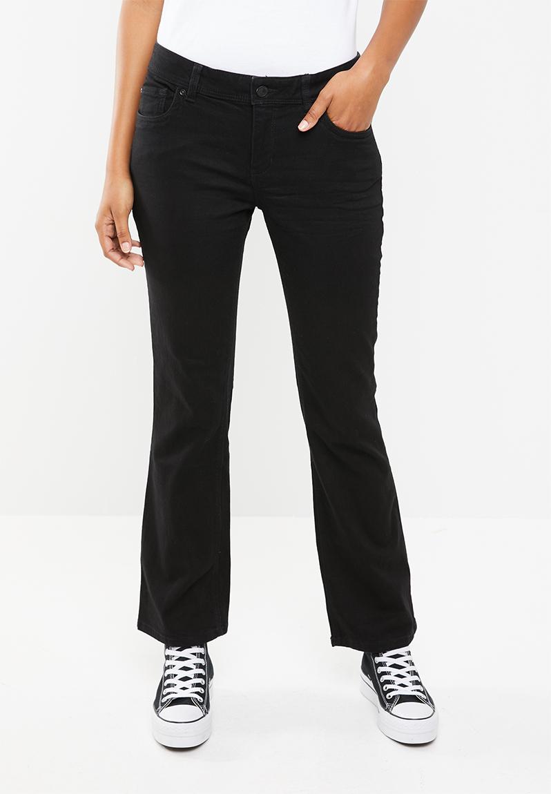 black bootleg jeans