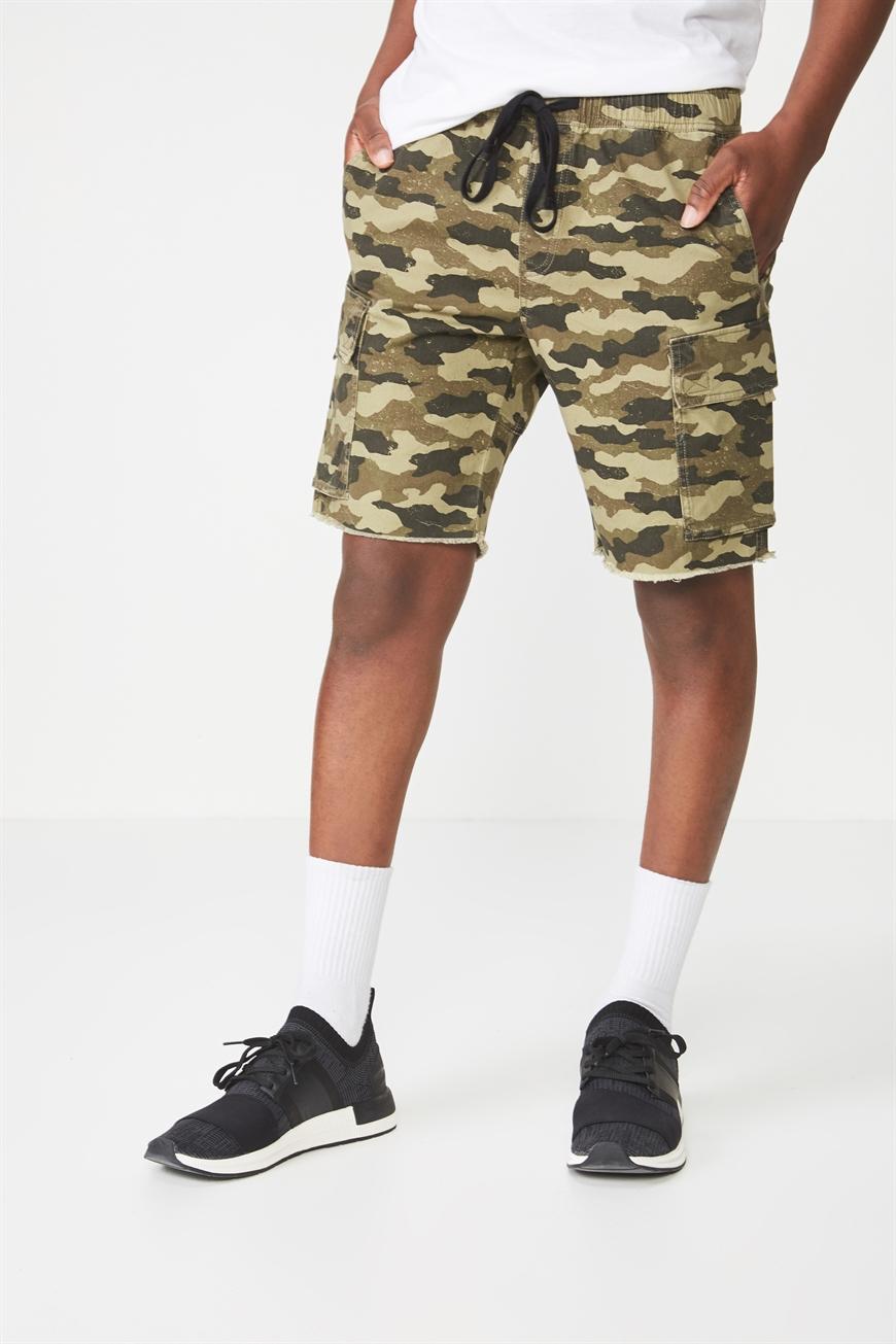 Relaxed fit cargo short - green Cotton On Shorts | Superbalist.com
