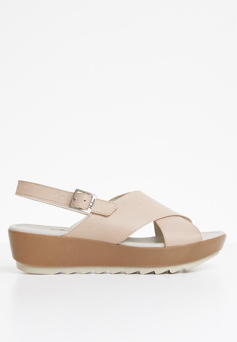 neutral slingbacks