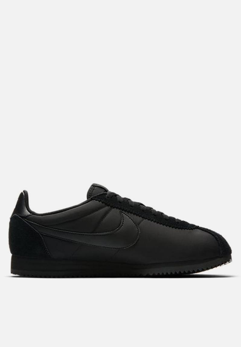 black on black nike cortez
