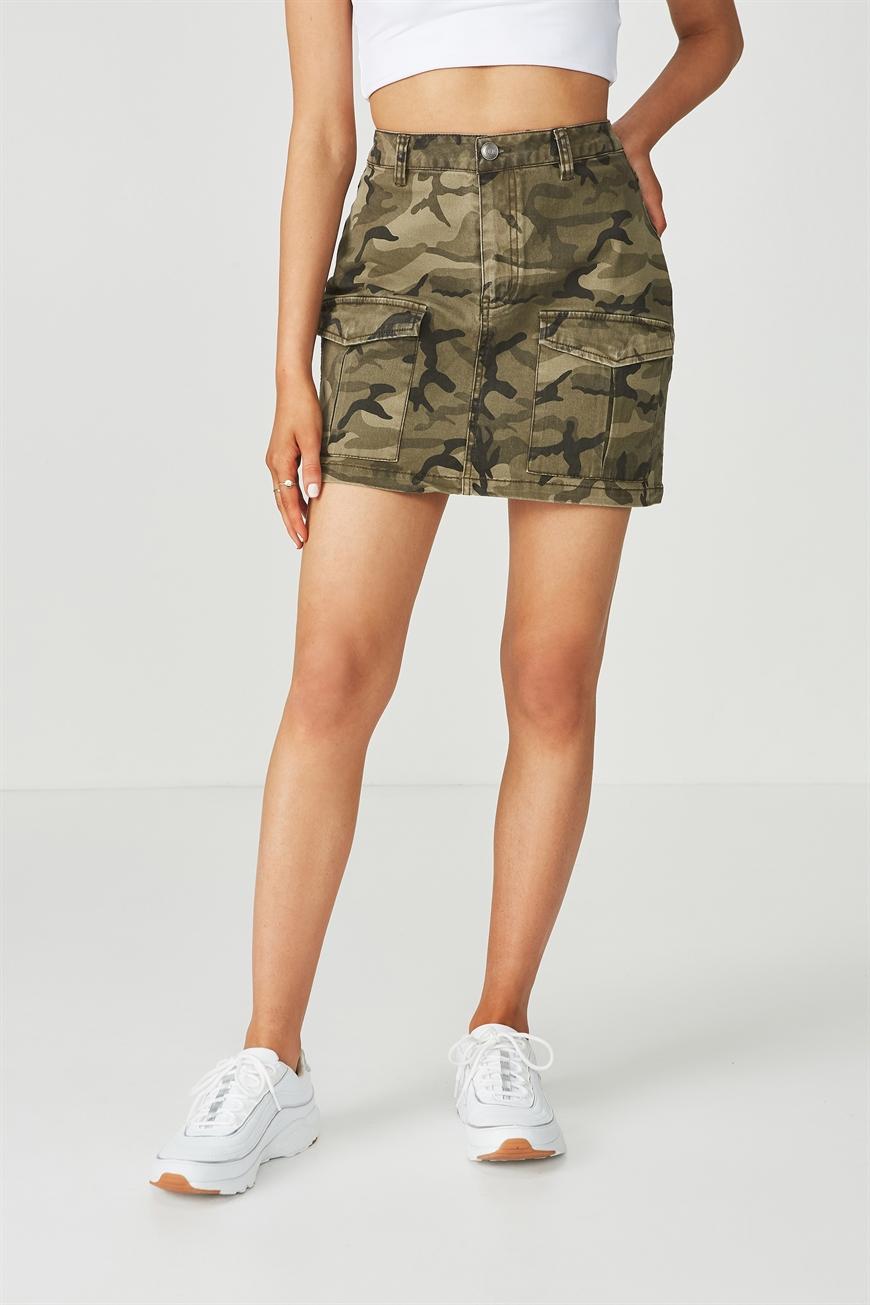 cargo-mini-skirt-camo-green-supr-skirts-superbalist