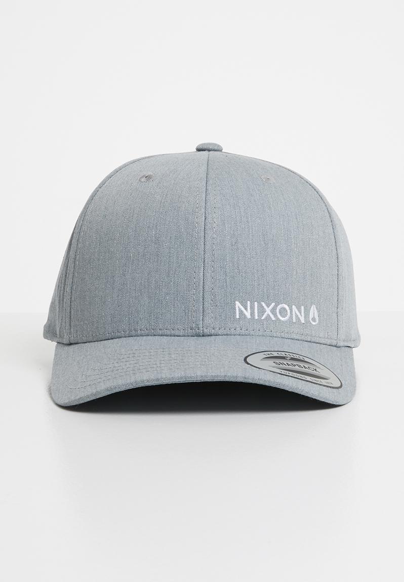 grey snapback cap