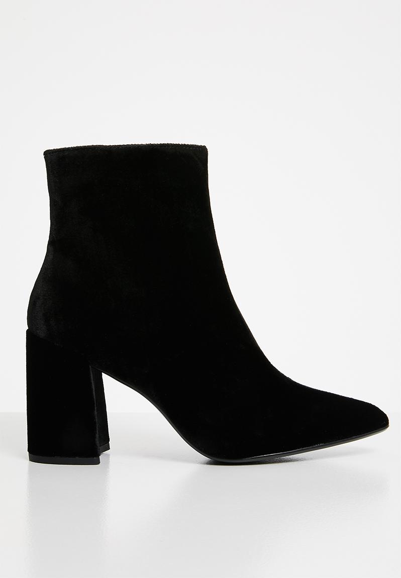 mango black heeled boots