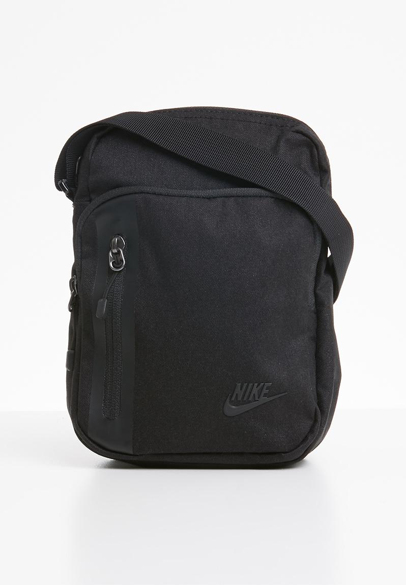 nike tech bag small