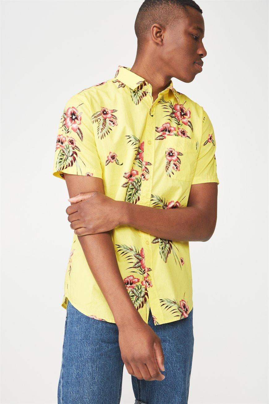 Short sleeve resort shirt yellow floral Cotton On Shirts