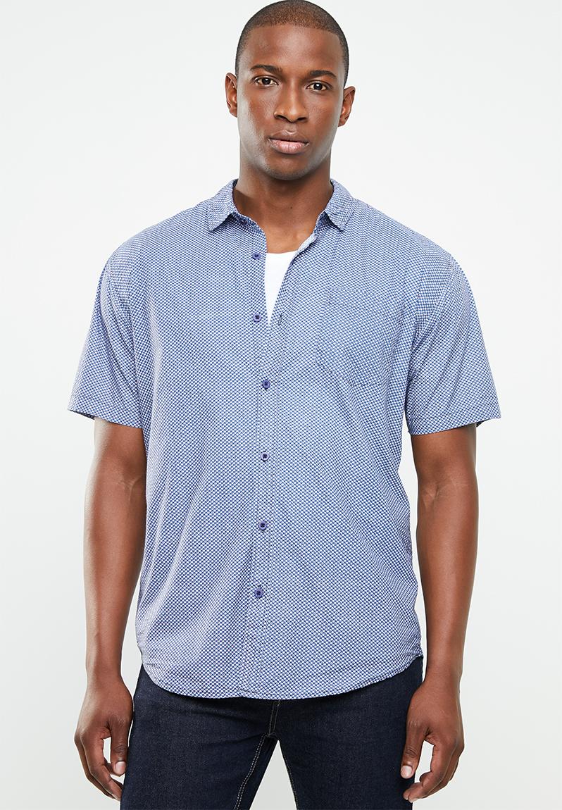 Bubble short sleeve shirt - blue STYLE REPUBLIC Shirts | Superbalist.com