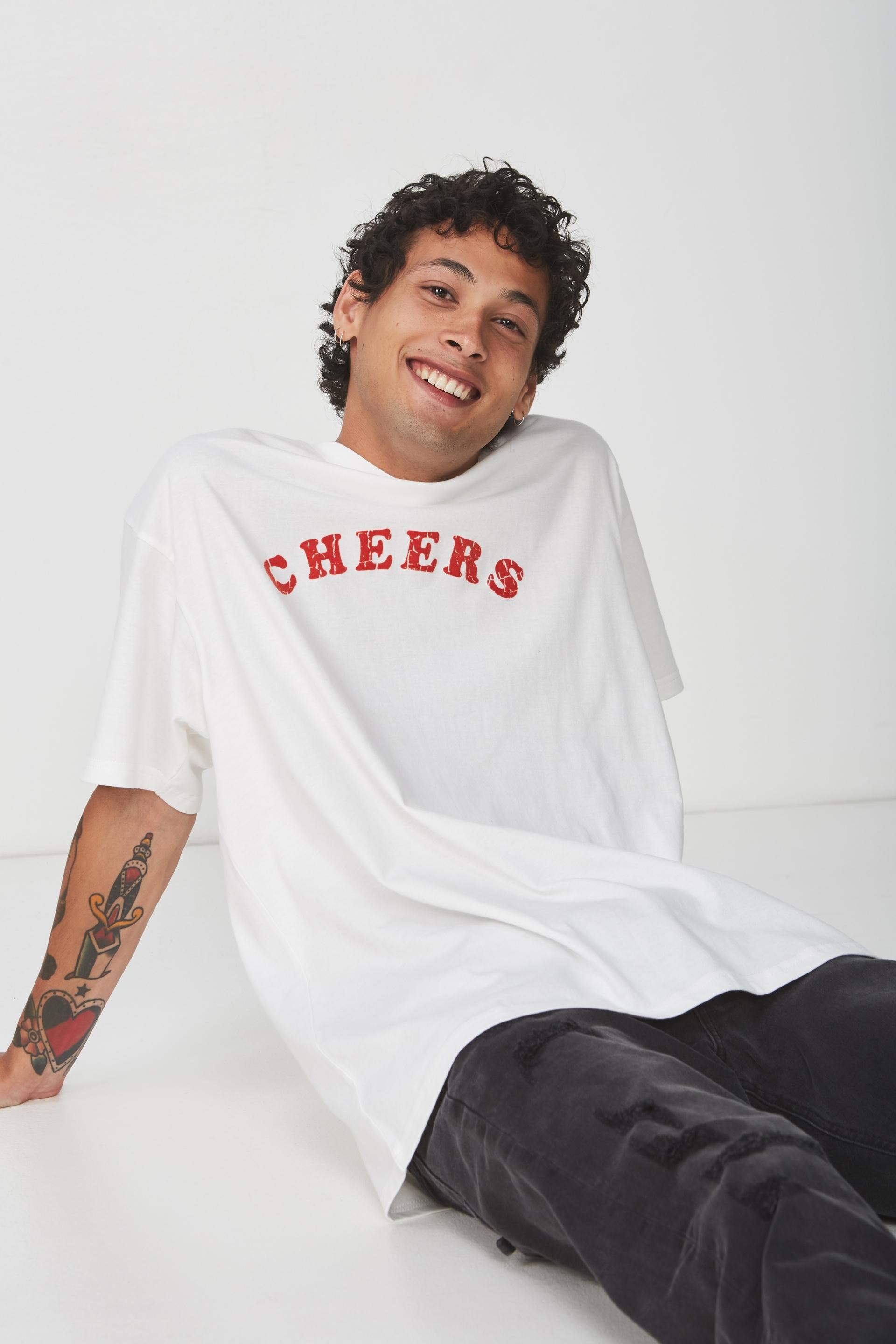 Dylan Tee White Swan main image 0