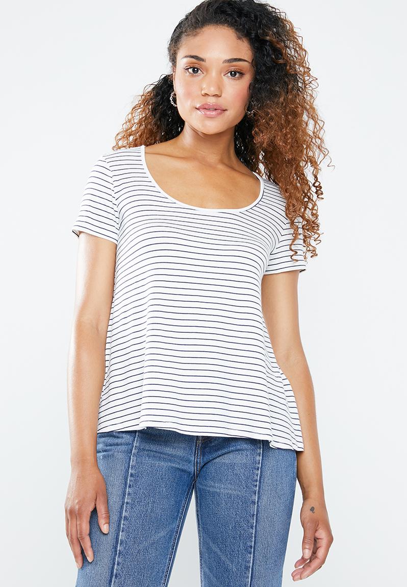 Short sleeve stripey T-Shirt - navy Forever21 T-Shirts, Vests & Camis ...