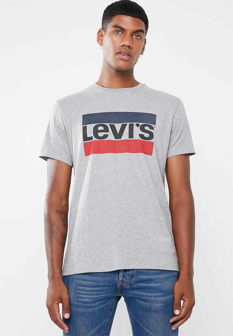 84 Sportswear logo graphic tee - grey Levi’s® T-Shirts & Vests ...