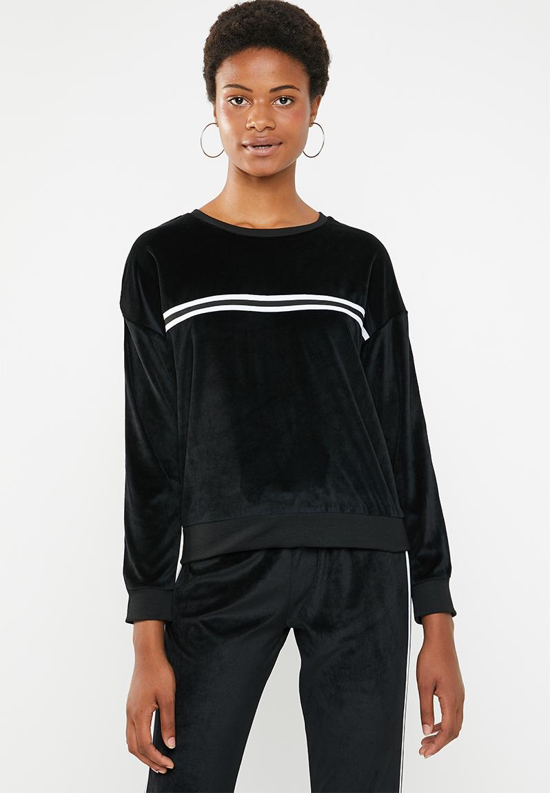 sweatshirt with side pockets
