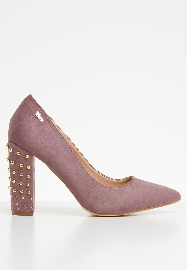 lilac pointed heels