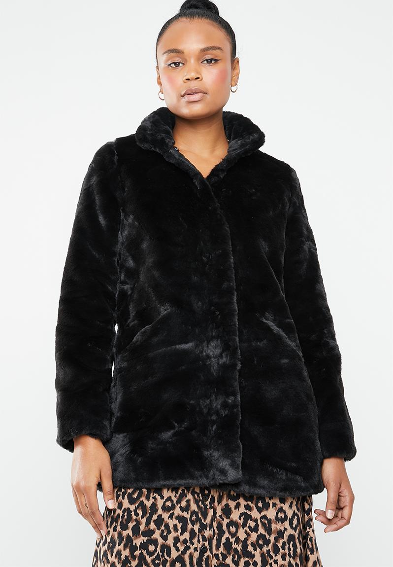 Vida faux fur coat - black ONLY Coats | Superbalist.com