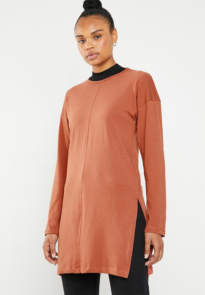 basic longline t shirt