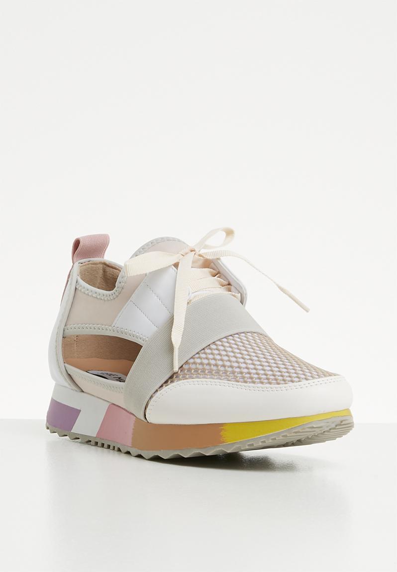 arctic sneaker steve madden