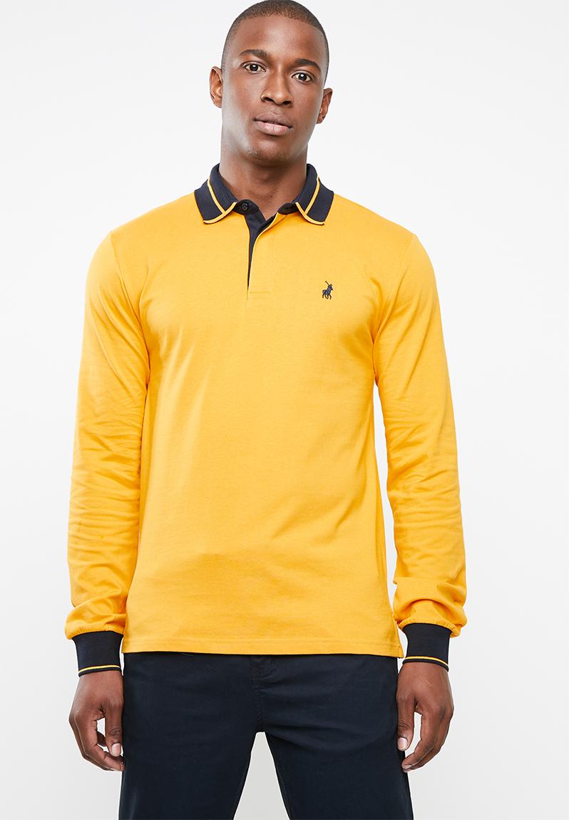Tipped long sleeve golfer - gold POLO T-Shirts & Vests | Superbalist.com
