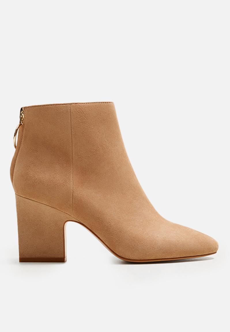 Tilde 1 leather ankle boot - tan MANGO Boots | Superbalist.com