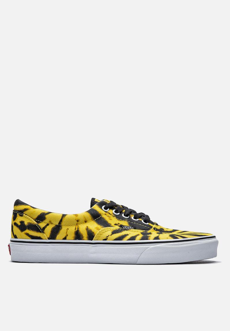 UA Era - (Tie Dye) blazing yellow/true white Vans Sneakers | Superbalist.com