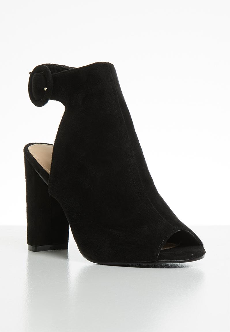 black high heels block